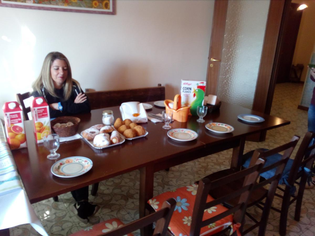 Bed and Breakfast A Casa Di Marco Katania Zewnętrze zdjęcie